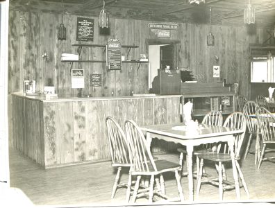 Patterson, NY, Rt 22 #2693_1939 (Savoy)