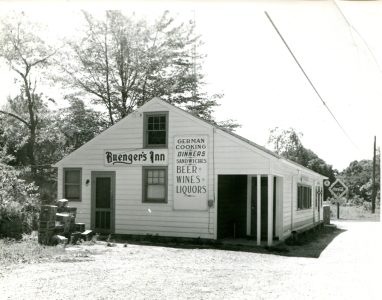 Patterson, NY, Rt 22 #?_1952 (Buenger's Inn)