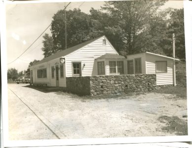 Patterson, NY, Rt 22 #?_1952 (Buenger's Inn)