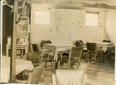 Patterson, NY, Rt 22 #?_1941 (The Log Cabin)