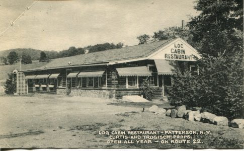 Patterson, NY, Rt 22 #?_1940s (The Log Cabin Restaurant)
