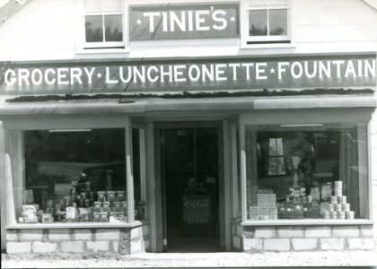 Patterson, NY, Putnam Lake, Fairfield Dr #191_1947 (Tinie's)