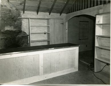 Patterson, NY, Putnam Lake_1946 (Larkin Liquor Store)