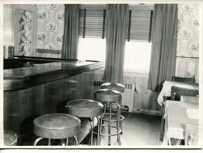 Patterson, NY, Rt22 #2200_1952 (Birchwood Inn Restaurant)