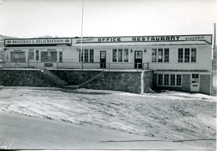 Patterson, NY, Putnam Lake, Haviland Dr #173_1941 (Office Restaurant)