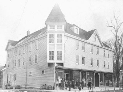 Patterson, NY, Rt 311 #1121_c1915 (George Robinson's Building)